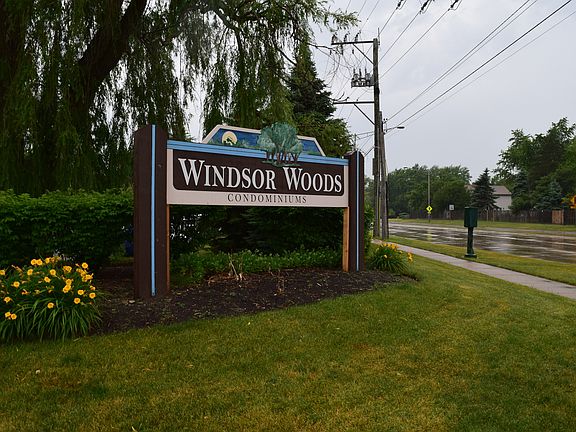 2nd image of 2636 N Windsor Dr Unit 103