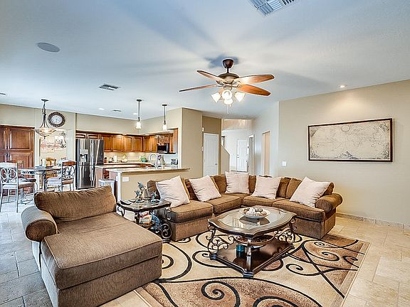 4th image of 2541 W Tumbleweed Dr
