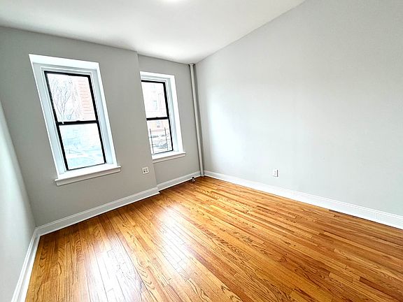 3rd image of 1510 Ocean Pkwy APT F15