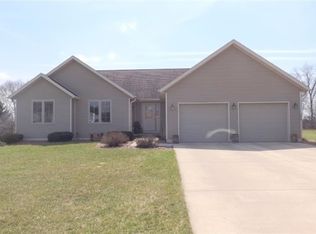 W543 Malcove Ln, Brodhead, WI 53520