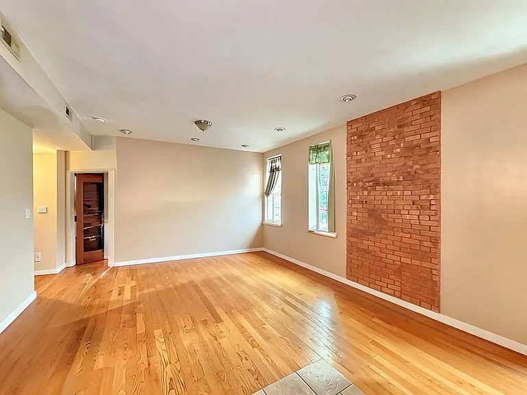 328 Palisade Ave #2 — Photo 5