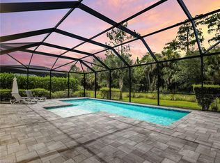 9487 Greyhawk Trl, Naples, FL 34120