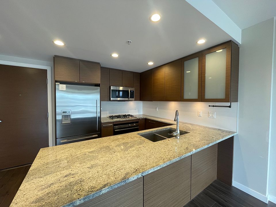 1st image of 6311 Cambie St #605