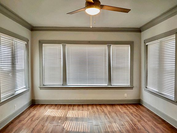 4th image of 8043 S Saint Lawrence Ave #1