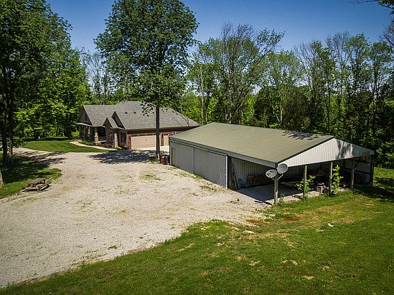 3rd image of 75 Woodland Hills Dr