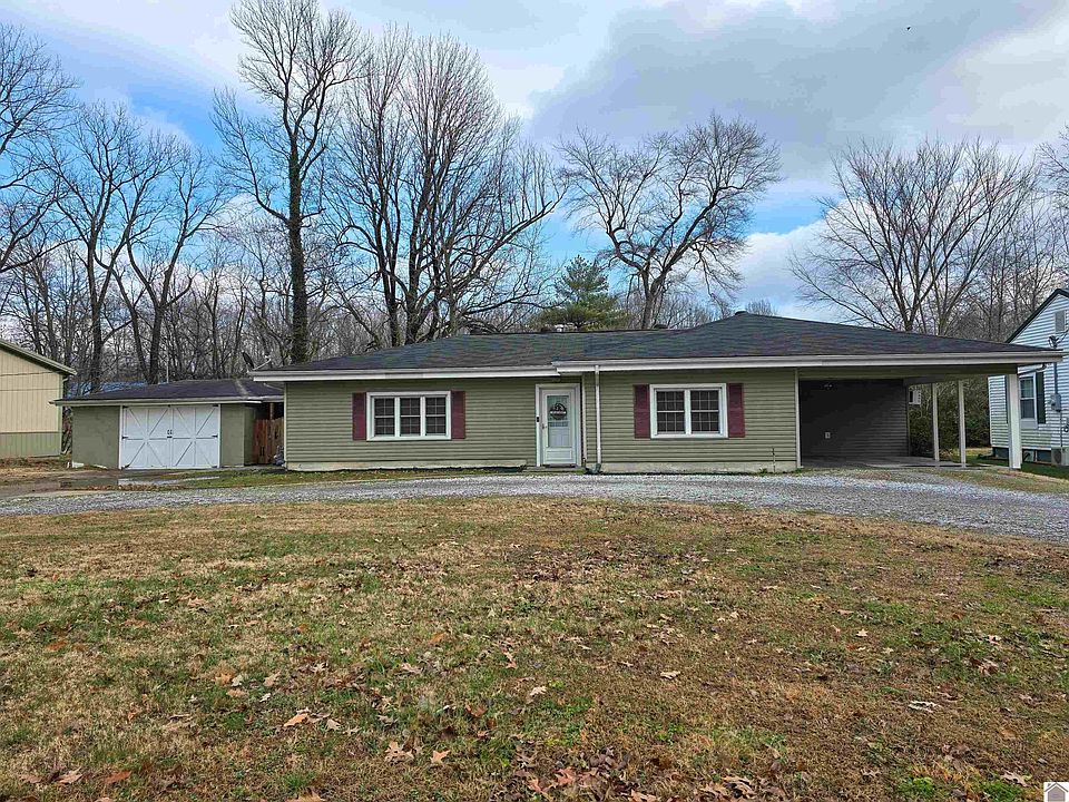 1st image of 304 Oaks Rd