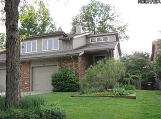 1388 Belvoir Mews, South Euclid, OH 44121