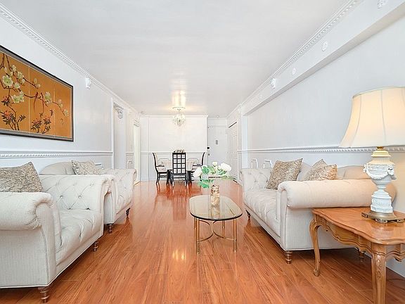 3rd image of 345 E 54th St APT 2D