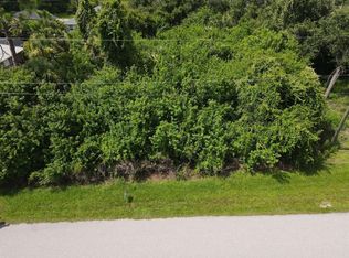 392 Albatross Rd #16, Rotonda West, FL 33947