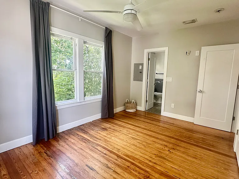 331 Braddock Ave #2 — Photo 11