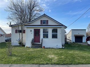 11 Chestnut St, Corry, PA 16407