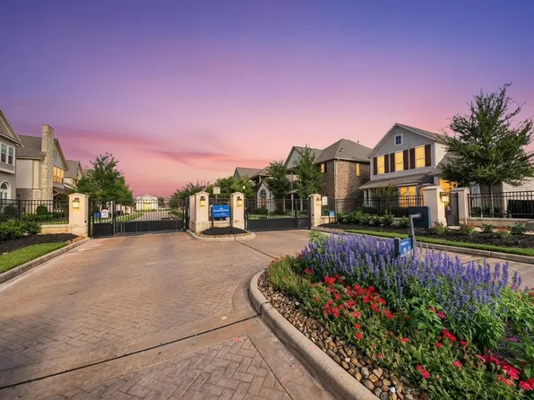 9663 Rockport Hills Dr, Cypress, TX 77433