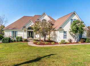 430 Christi Dr, Berea, KY 40403