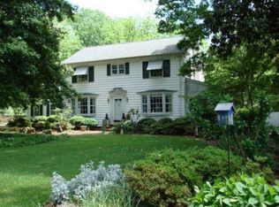 1611 S Wendover Rd, Charlotte, NC 28211