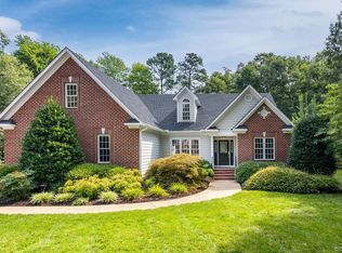 2507 Worchester Rd, Midlothian, VA 23113