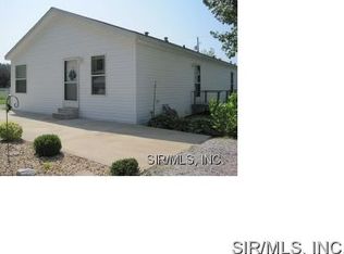 605 E 3rd St, Lebanon, IL 62254