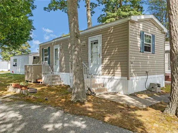 529 Forest Park, Middletown, RI 02842