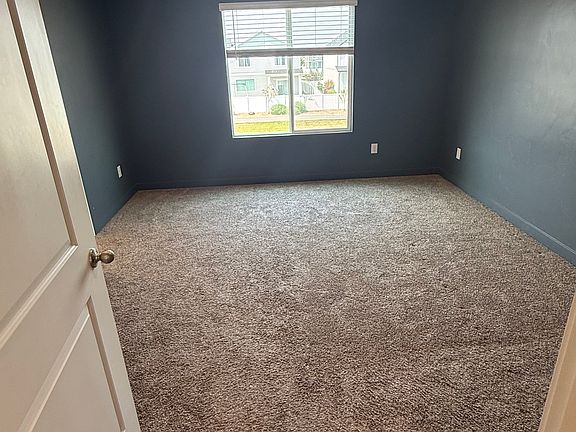 3rd image of 3709 W Cold Spring Dr