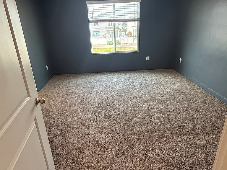 3709 W Cold Spring Dr — Photo 3