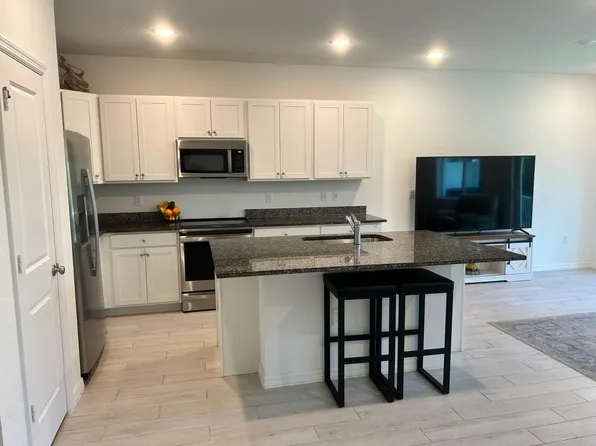791 NE Trailside Run, Port St Lucie, FL 34983