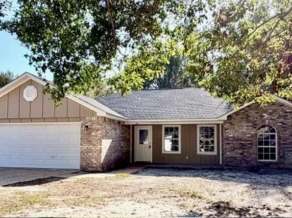 9217 Seahorse Ave, Ocean Springs, MS 39564