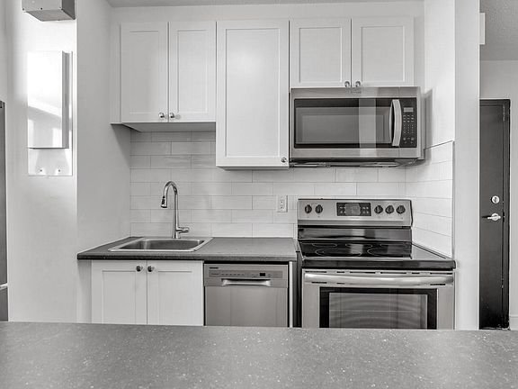 4th image of 175 Park St #1278620