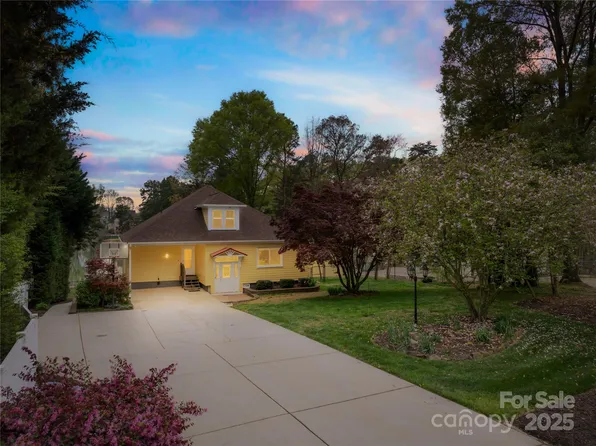 158 Regency Rd, Mooresville, NC 28117