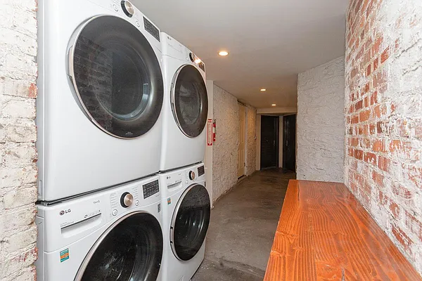 Rented by MySpaceNYC | media 34