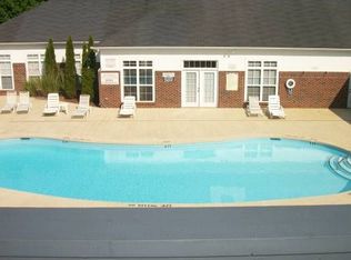 37 Glasson Ct APT P, Hendersonville, NC 28792