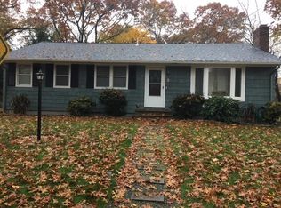 5 Periwinkle Dr, Saunderstown, RI 02874