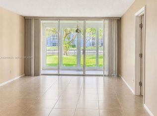 Sands Point Condominium, Tamarac, FL 33321