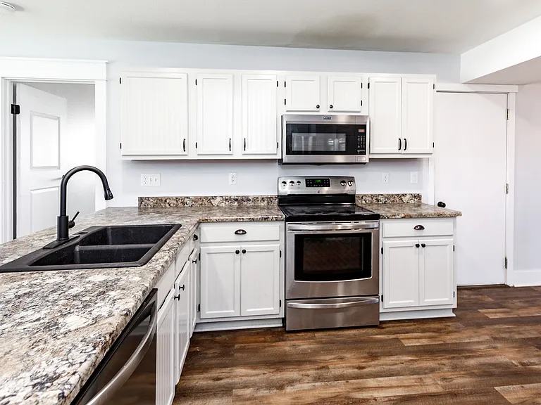 4920 Wilkin Dr — Photo 20