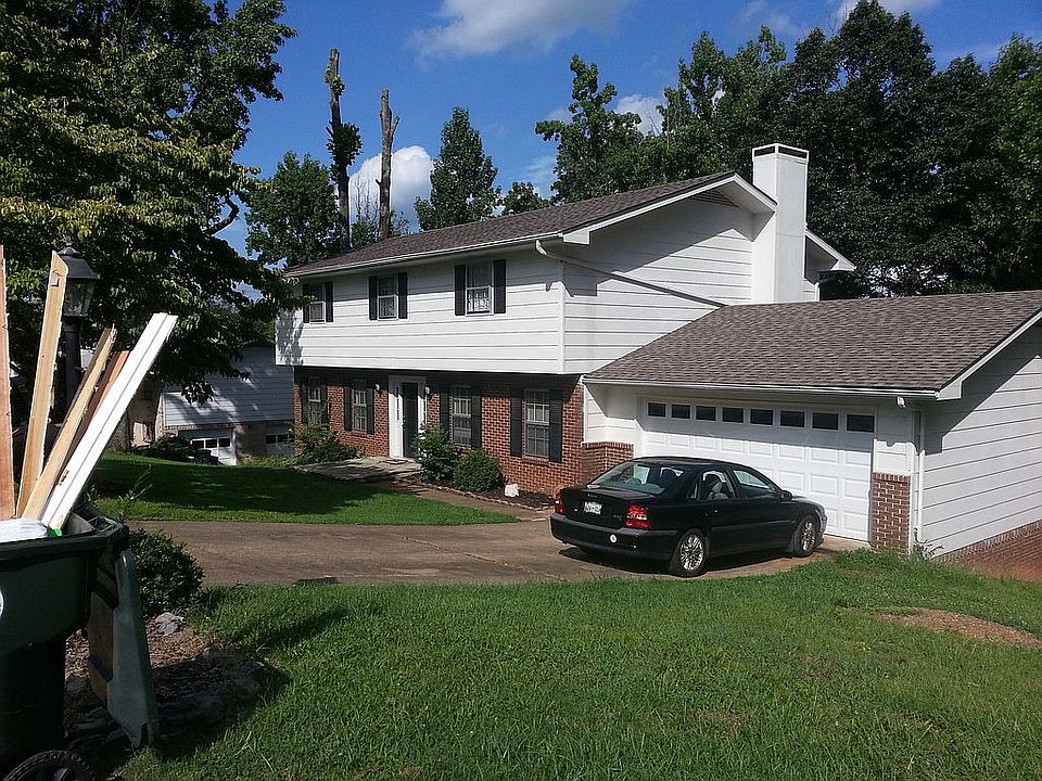1st image of 4200 Highwood Dr