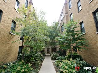 541 W Roscoe St APT 2W, Chicago, IL 60657