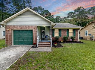 3974 Loufield Dr, Fayetteville, NC 28311