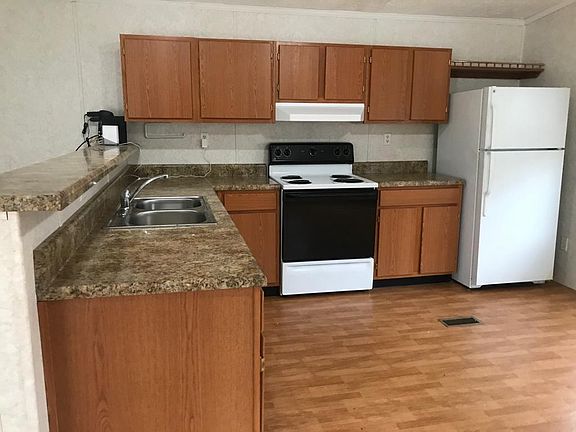 5th image of 113 Sportsman Dr NE
