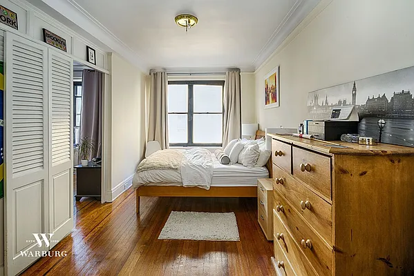 Rented by Warburg | media 9