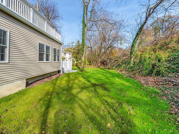 side yard