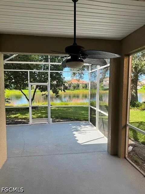 4 bed, 3.5 bath, 2136 sqft, $2,500 — Photo 2