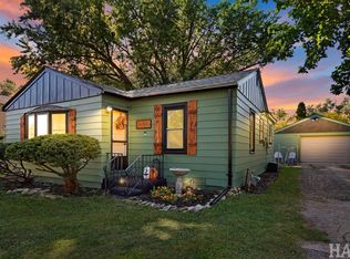 36866 N Nathan Hale Dr, Lake Villa, IL 60046