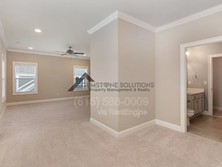 130 Hobbs Dr — Photo 19