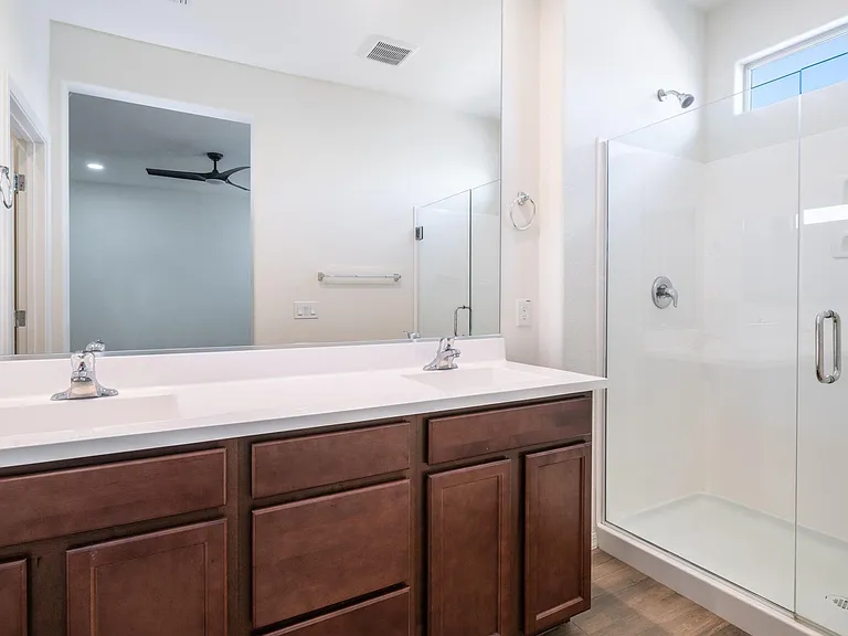 10872 W Marshall Ave — Photo 20