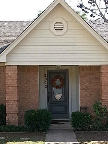 1st image of 1012 Baxter Dr