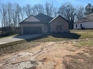 418 Pine Dr, Jasper, AL 35504