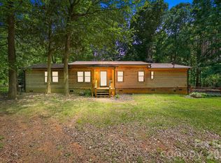 545 Campbell Rd, Woodleaf, NC 27054