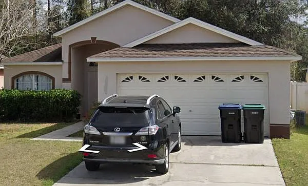 10942 Pinewood Cove Ln