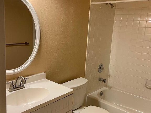 4th image of 2422 Trower Ct