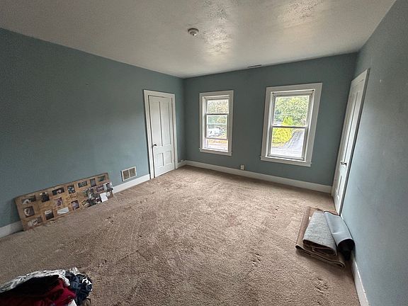 2nd image of 60 Evergreen St Floor 2