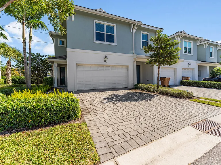 550 Parsons Way — Photo 36