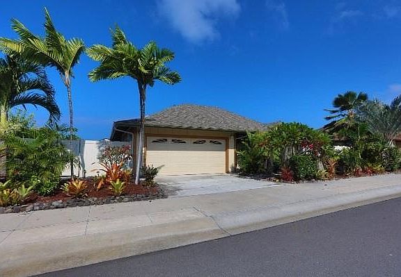 2nd image of 75-636 N Mea Lanakila Pl